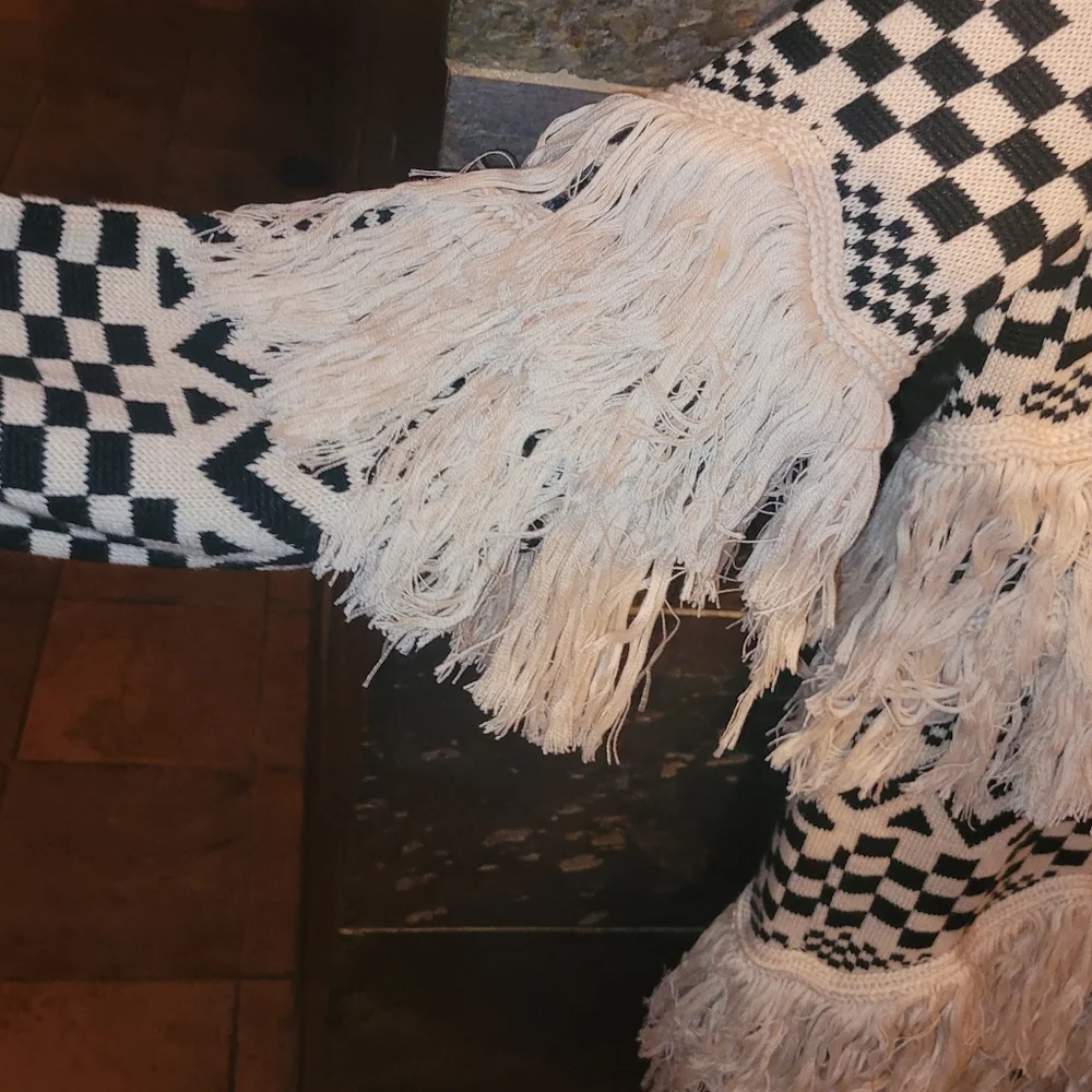 House of Harlow 1960 Bone X Revolve Ash Duster Size Medium - Picture 9 of 10